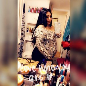 Meet your Posher, Flores